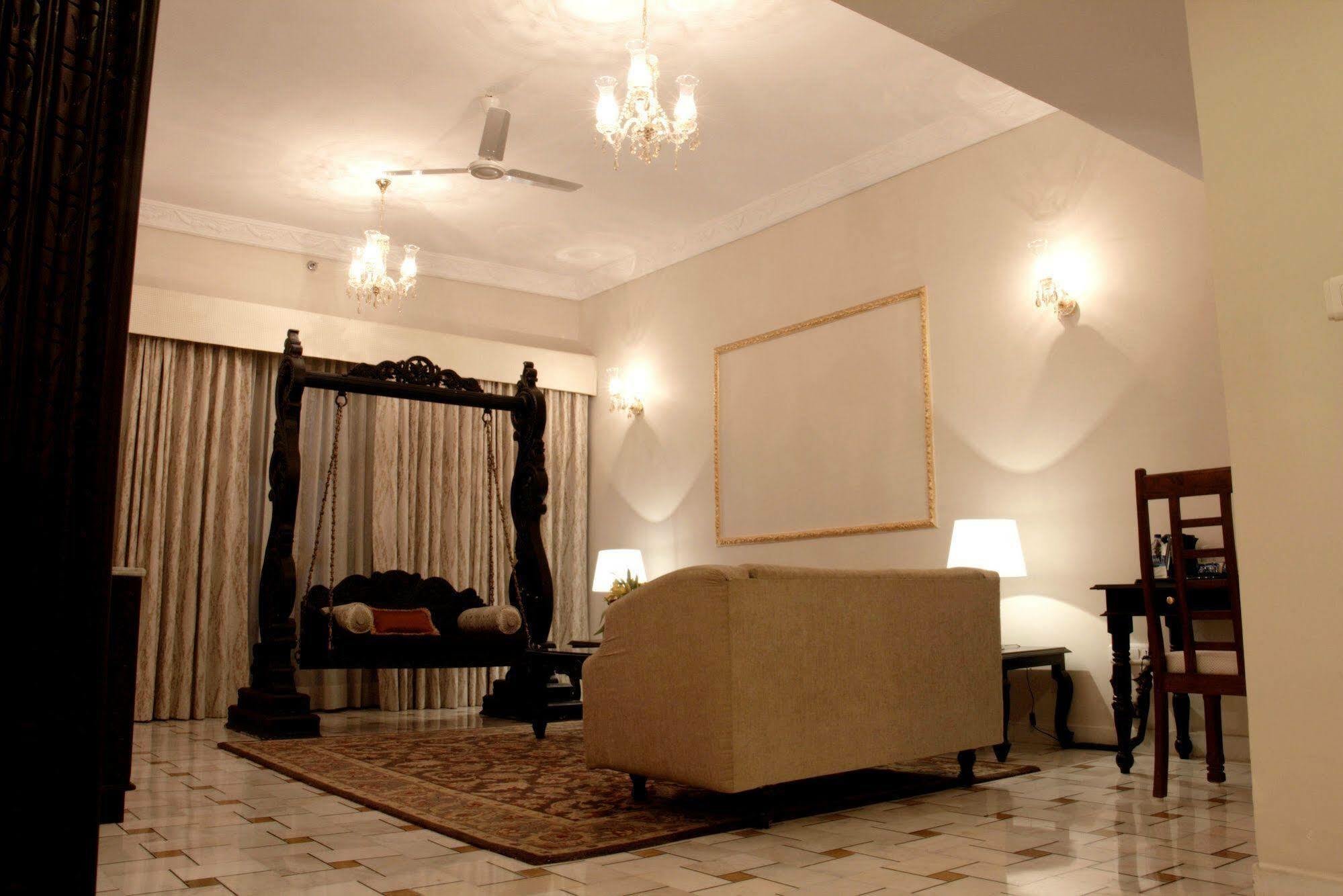 Pratap Mahal Pushkar IHCL SeleQtion Hotel Bagian luar foto