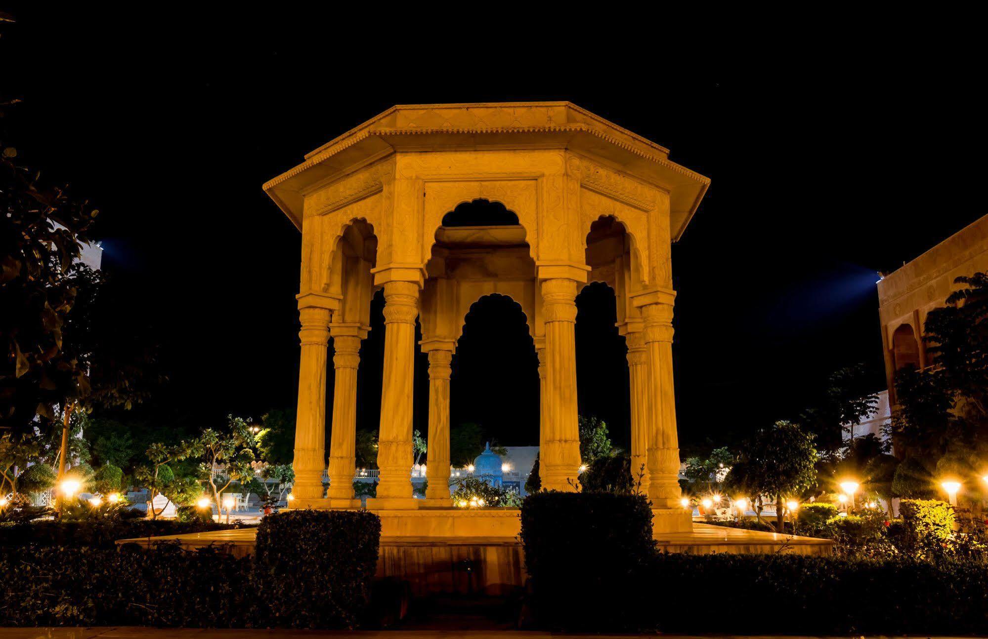 Pratap Mahal Pushkar IHCL SeleQtion Hotel Bagian luar foto